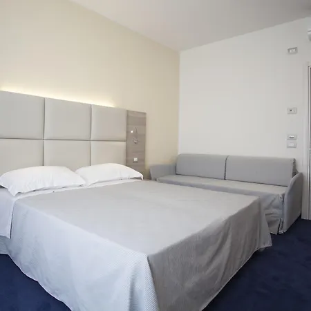 Hotel Bella