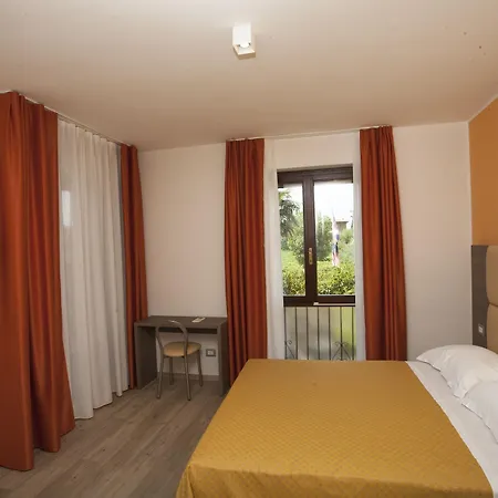 Bella 4* Λατζίζε