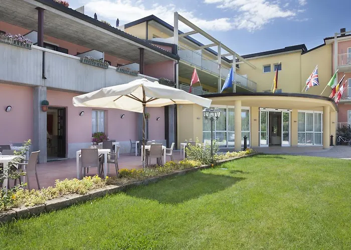 Bella 4* Lazise